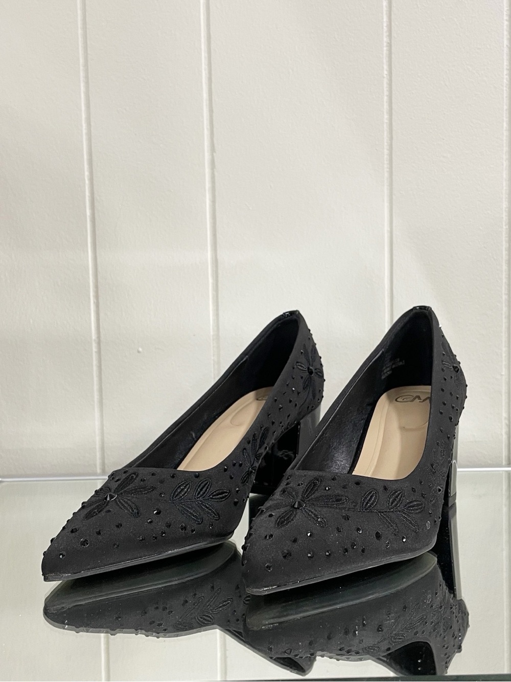 Black Embellished Pointed Toe Block Heel Pumps